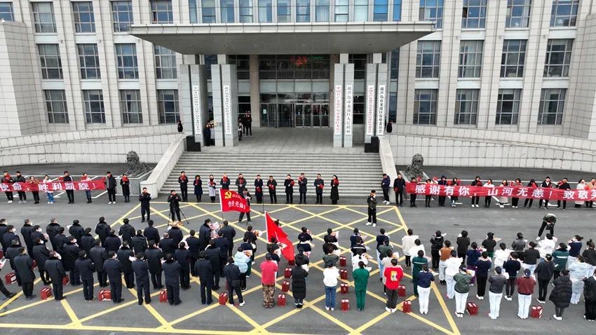 春暖花開(kāi)，英雄歸來(lái)！葫蘆島市第二人民醫(yī)院支援綏中醫(yī)療隊(duì)凱旋而歸~(圖3)